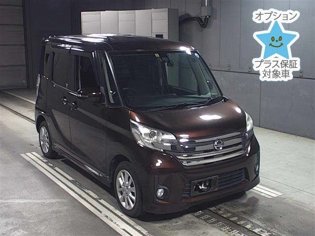 8222 Nissan Dayz roox B21A 2015 г. (JU Gifu)